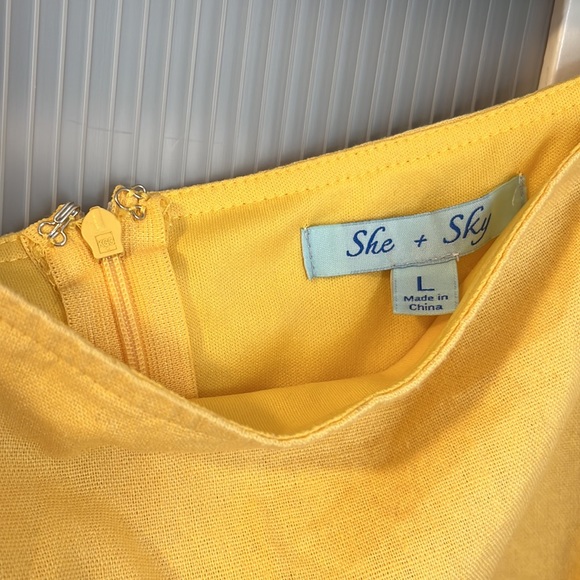 She + Sky Yellow Set - Picture 3 of 4